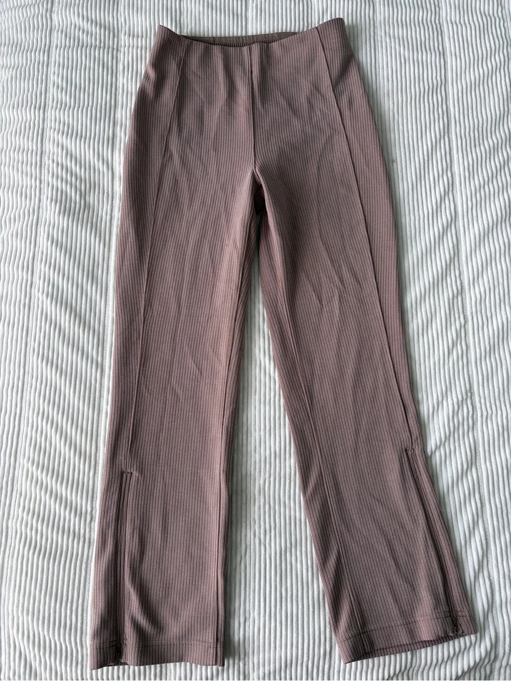 Lululemon Ribbed Cropped Pants Womens 4 Softstreme Zip-Leg High-Rise